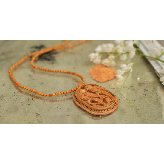 Kadam ♣ Wooden Neckpieces { j }